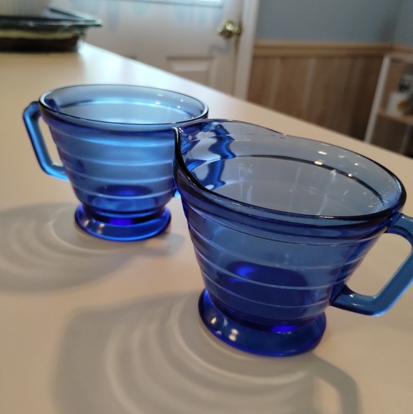 Vintage Hazel Atlas Cobalt blue creamer & sugar set - Picture 3 of 8